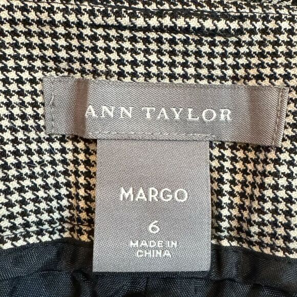 Ann Taylor Wool Margo Cropped Dress Pants size 6 - Picture 3 of 5